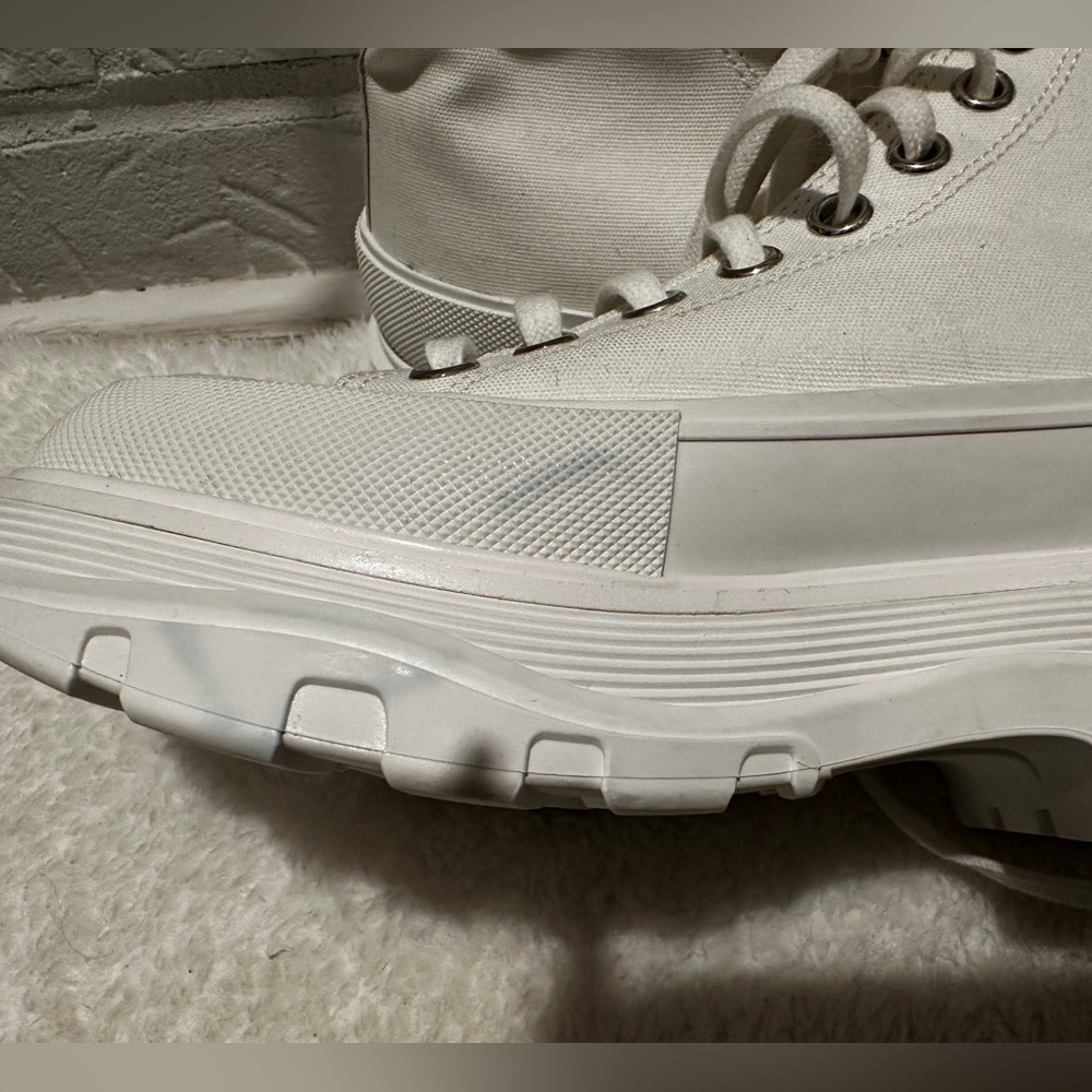 Alexander McQueen Tread Slick High-Top Sneaker Size 38.5 - Picture 10 of 12